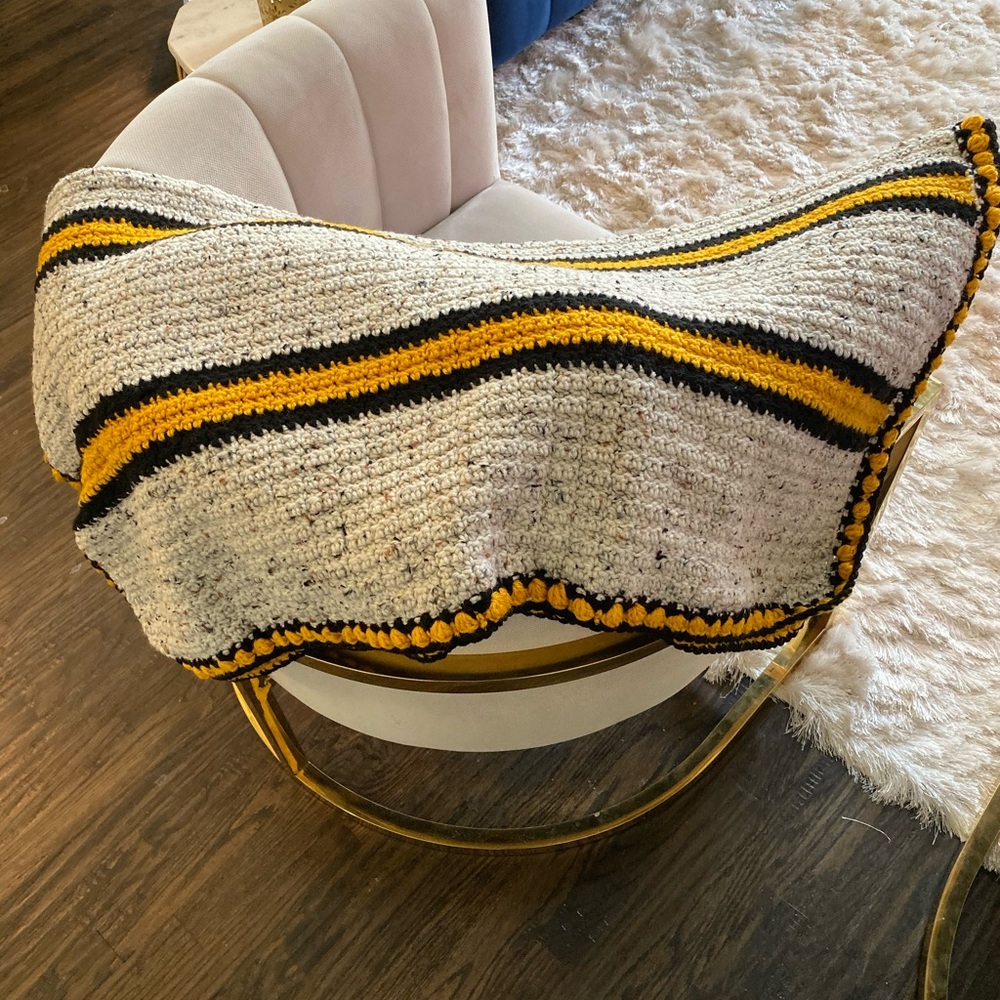 BRAND NEW HANDMADE BLANKET WITH MATCHING SOCKS